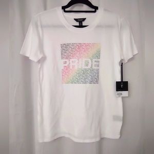 NWT Vera Wang Pride Tshirt 100% Cotton